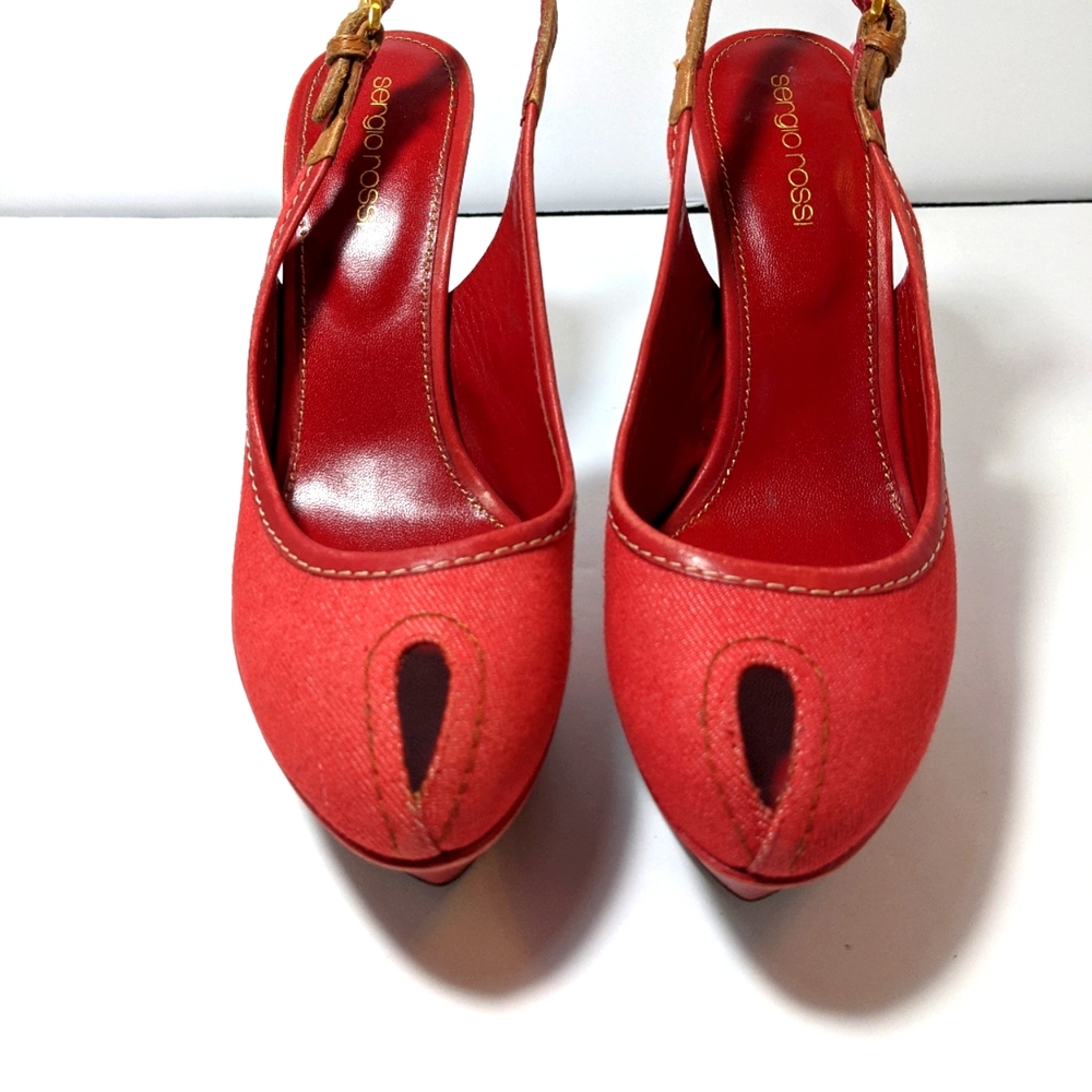 Sergio Rossi platform heels. Women's size 6.5
